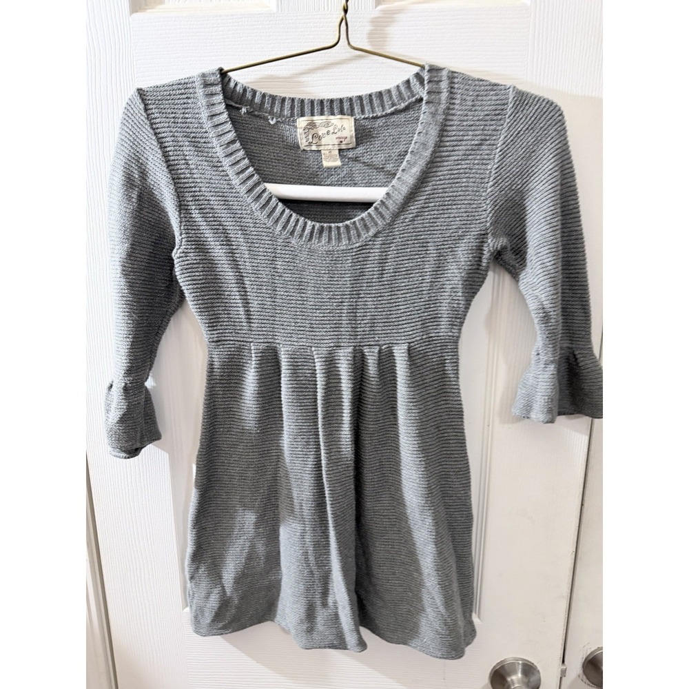Love Lola Sweater, size Small‎